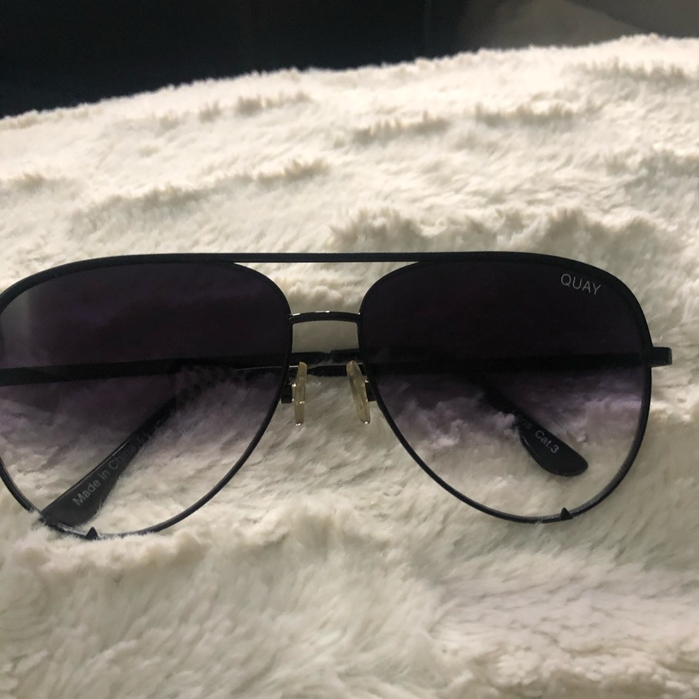 Quay SunglassesxDesi Perkins